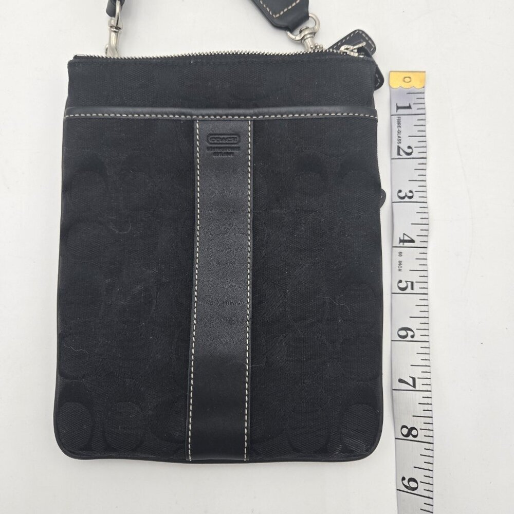 Coach BLACK Crossbody Bag Signature Logo Strap Side Zipper Pocket Leatherware EU - Picture 12 of 16